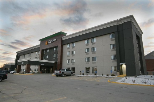 La Quinta Inn & Suites by Wyndham Des Moines West Clive image 48